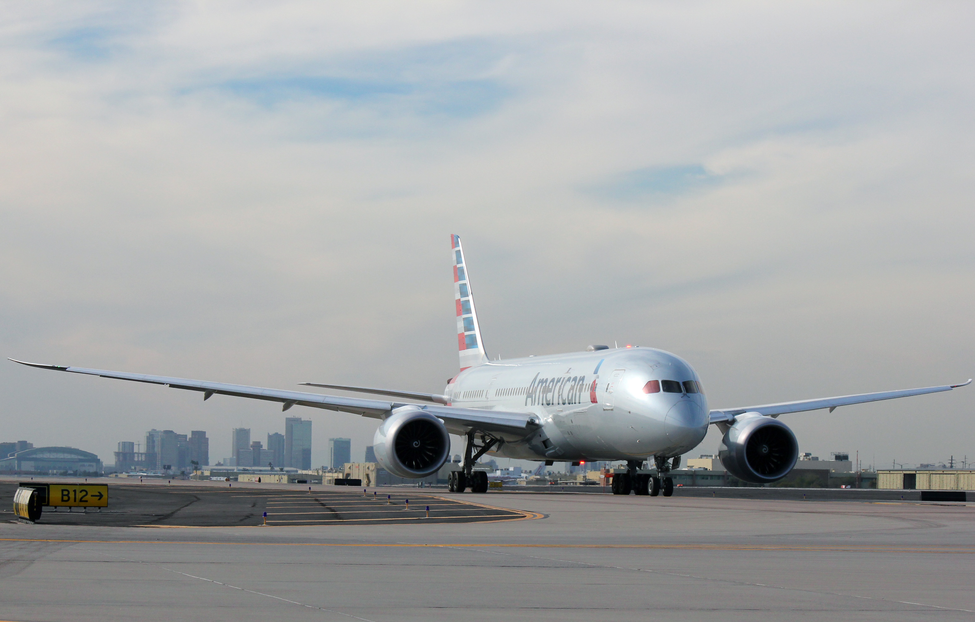 American Airlines Plane on Runway at PHX Sky Harbor International Airport.